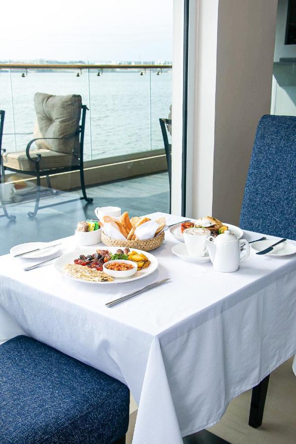 The Yacht Hotel Sea Front Lekki Phase 1 Lagos Eksteriør billede