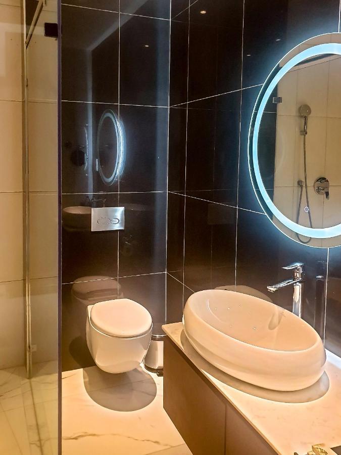 The Yacht Hotel Sea Front Lekki Phase 1 Lagos Eksteriør billede