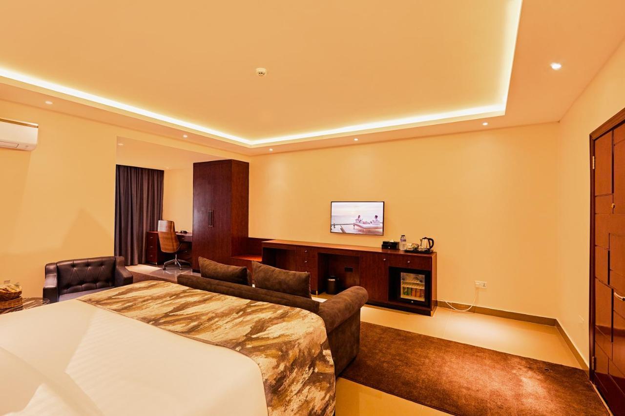 The Yacht Hotel Sea Front Lekki Phase 1 Lagos Eksteriør billede