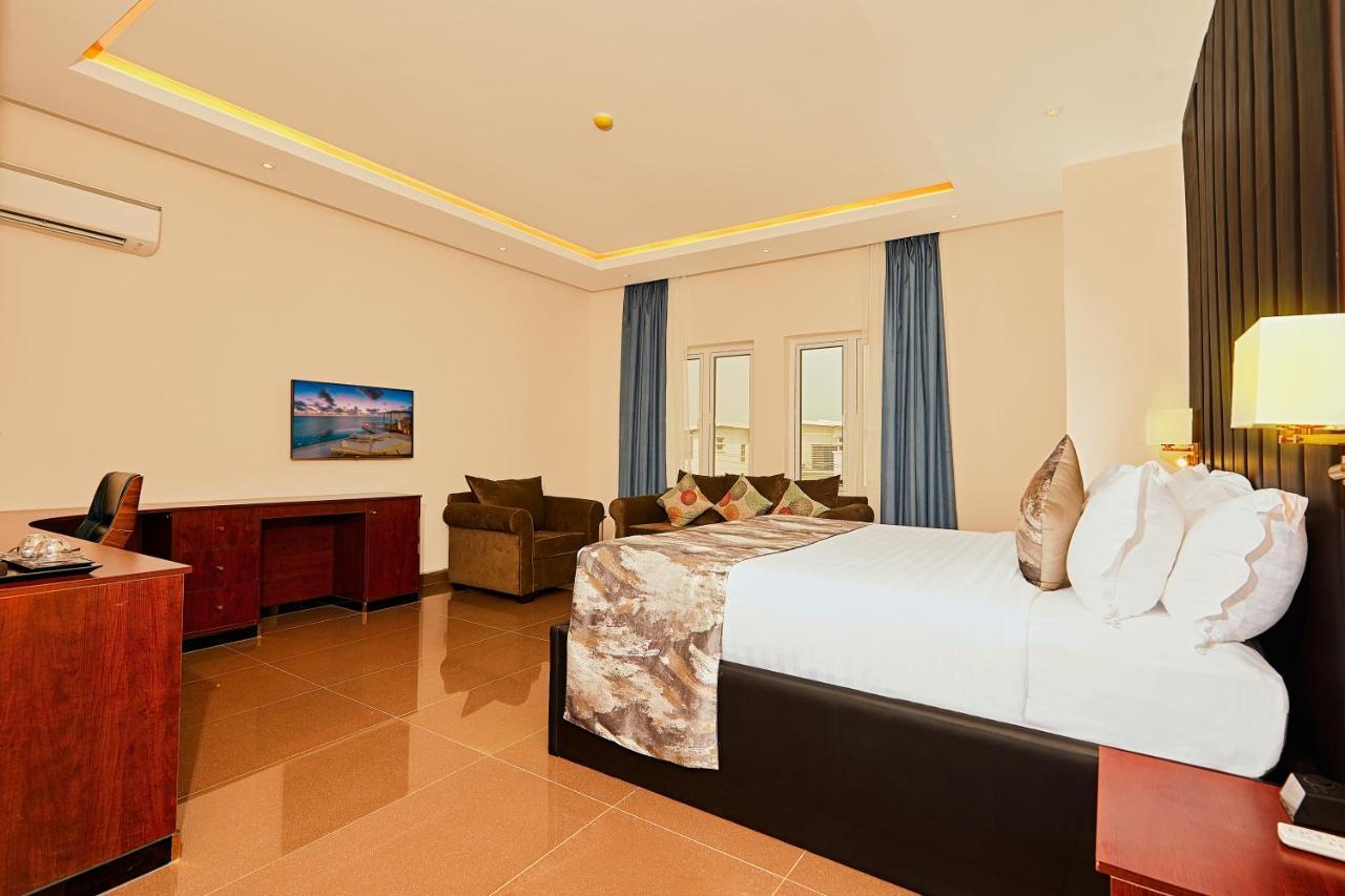 The Yacht Hotel Sea Front Lekki Phase 1 Lagos Eksteriør billede