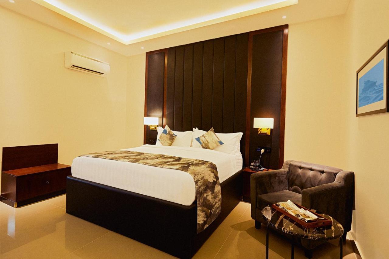 The Yacht Hotel Sea Front Lekki Phase 1 Lagos Eksteriør billede