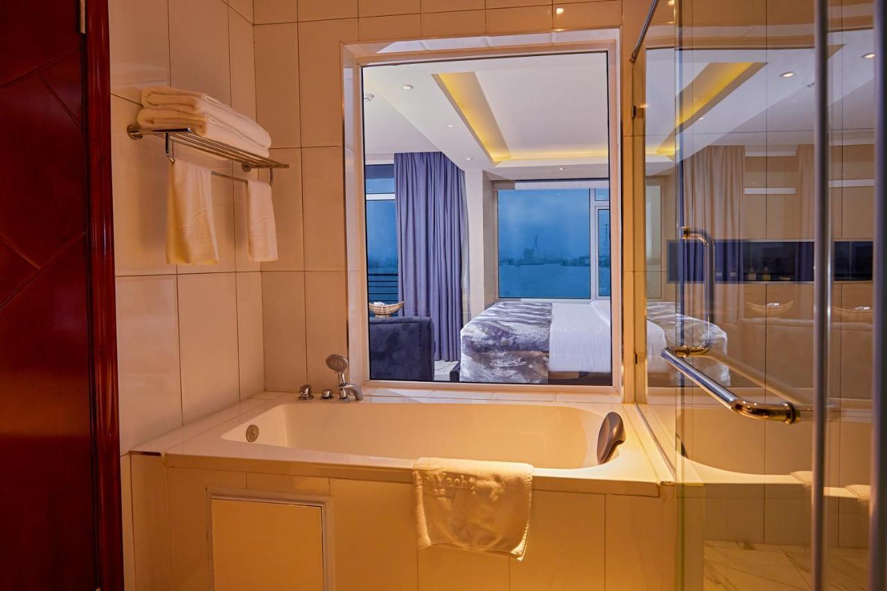 The Yacht Hotel Sea Front Lekki Phase 1 Lagos Eksteriør billede
