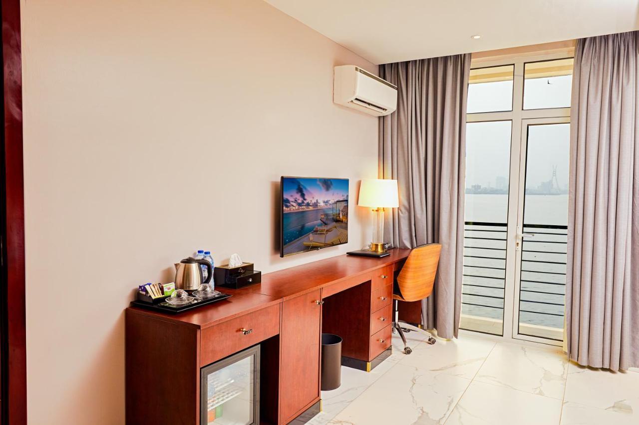 The Yacht Hotel Sea Front Lekki Phase 1 Lagos Eksteriør billede